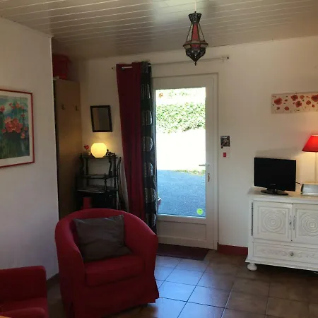 Adorable maison, terrasse avec vue sur bocage proche Mont St-Michel Saint-Laurent-de-Terregatte Extérieur photo