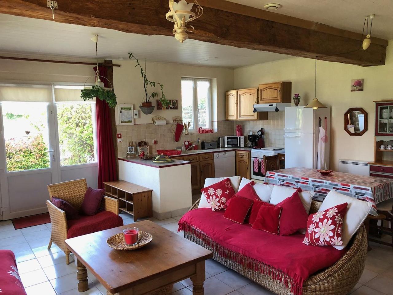 Adorable Maison, Terrasse Avec Vue Sur Bocage Proche Mont St-michel